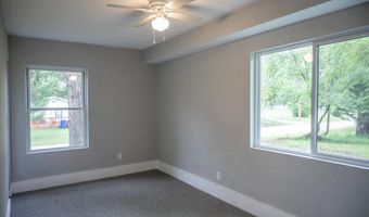 550 W Center St, Adams, WI 53910
