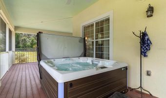 18525 LAKE Rd, Altoona, FL 32702