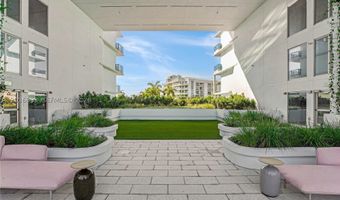 9221 E Bay Harbor Dr 512, Bay Harbor Islands, FL 33154