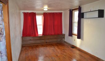 28 N. Third St, Albion, IL 62806