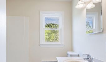 1966 South St, Toms River, NJ 08753