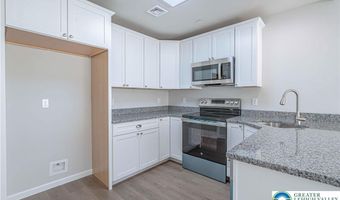 750 Blue Heron Dr, Allentown, PA 18103