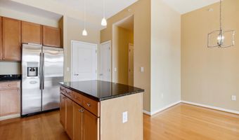 2720 S ARLINGTON MILL Dr 1009, Arlington, VA 22206