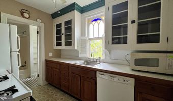 165 E MT PLEASANT 1ST FLOOR, Ambler, PA 19002
