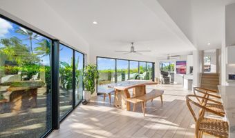 557 Kupulau Dr, Kihei, HI 96753