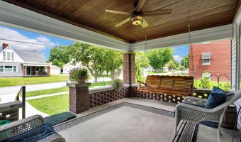247 W Mechanic St, Bloomfield, IN 47424