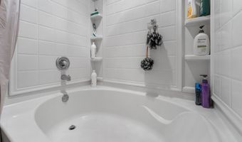 4624 Deacon Ln, Indianapolis, IN 46237