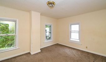 210 S CHESTNUT St, Ambler, PA 19002