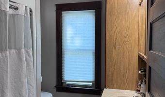 208 E CALUMET St, Appleton, WI 54915