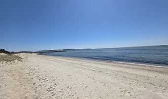 169 Gosnold St, Barnstable, MA 02601