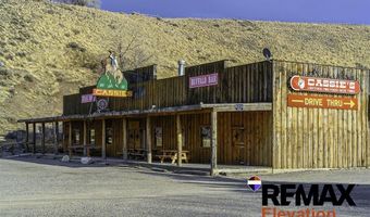 214 Yellowstone Ave, Cody, WY 82414
