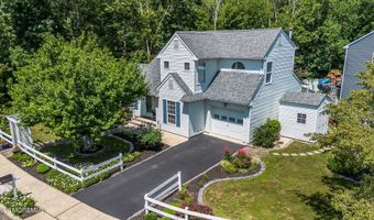 16 Shelli Ter, Barnegat, NJ 08005