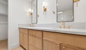 6739 Cantil St, Carlsbad, CA 92009