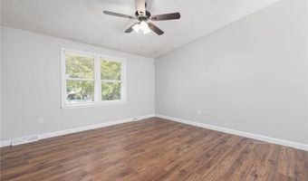 29 Pepper Bush Trl, Narragansett, RI 02874