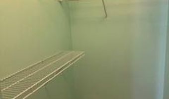 9 Valley Rd, Douglas, WY 82633