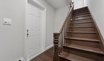 69 Second St 3, Albany, NY 12210