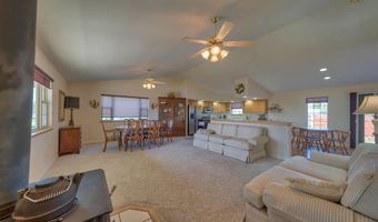 29 Mountain Dr, Cody, WY 82414