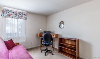 53 Brookpark Dr, Amherst, NY 14228