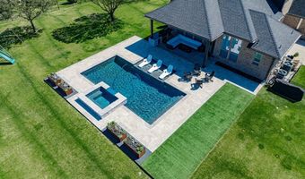 13 Kensington Dr, Heath, TX 75032