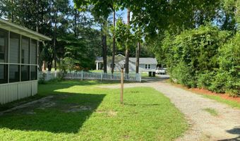 1101 N Poplar St, Aberdeen, NC 28315