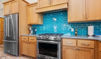 875 12TH St, Bandon, OR 97411