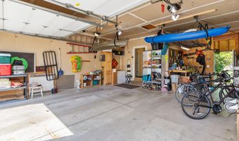 2609 Somerset Dr, Ames, IA 50010