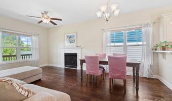 18 Greenwood Fields Dr, Asheville, NC 28804