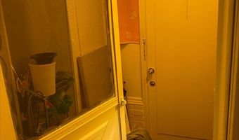 182 W CHEW St, Allentown, PA 18102