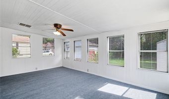 2536 Albrecht Ave, Akron, OH 44312