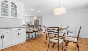 331 Third Beach Rd, Middletown, RI 02842