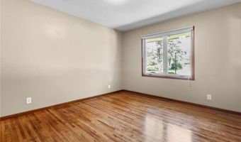 7060 145th St W, Apple Valley, MN 55124