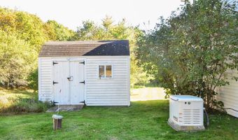 499 W River Rd, Augusta, ME 04330