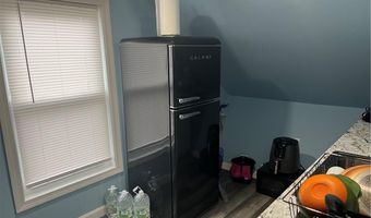 1097 Pontiac Ave, Cranston, RI 02910