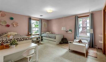 60 Fairways Blvd, Amherst, NY 14221