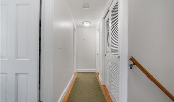 5 Indigo Rd, Barrington, RI 02806
