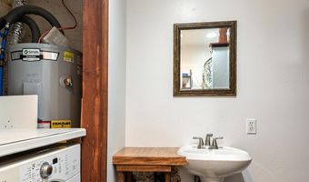 124 IROQUOIS Trl, Boulder, WY 82923