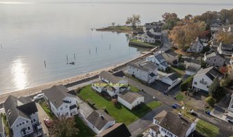 37 Seaview Ave, Branford, CT 06405