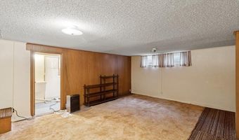 2110 Ashmore Dr, Ames, IA 50014
