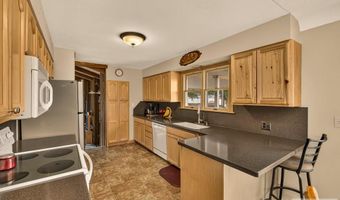 425 Horrocks Dr, Blackfoot, ID 83221