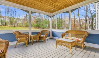 20 Bart Dr, Canton, CT 06019