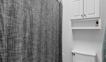 2175 Cabellaro Dr, Ammon, ID 83406