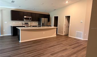 615 BENTLEY N Dr, Auburndale, FL 33823