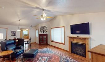 1226 33rd St, Cody, WY 82414
