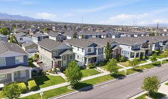 15164 S BATTLE Dr, Bluffdale, UT 84065