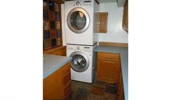 651 PACA St N, Baltimore, MD 21201