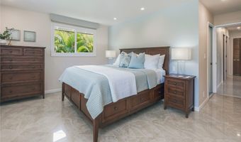 1254 Puualoha St, Kailua, HI 96734