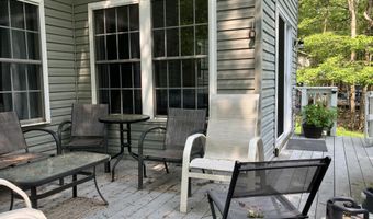 6 Basswood Ct, Albrightsville, PA 18210