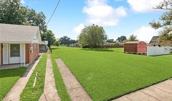 39 W PAMELA Pl, Arabi, LA 70032