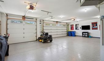 2055 Silver Maple Trl, North Liberty, IA 52317