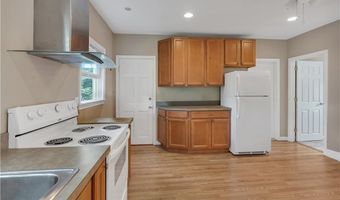 53 Burton St 2, Bristol, RI 02809